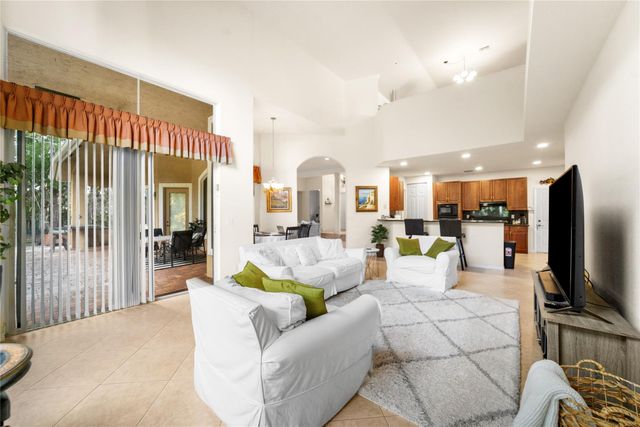 5804 NW 88th Manor, Parkland, FL 33067