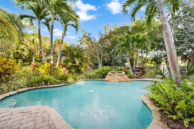 5804 NW 88th Manor, Parkland, FL 33067