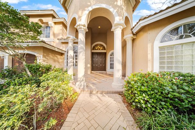 5804 NW 88th Manor, Parkland, FL 33067