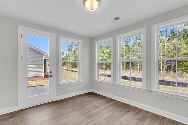 5 Tuggle Lane Drive, Ridgeville, SC 29472