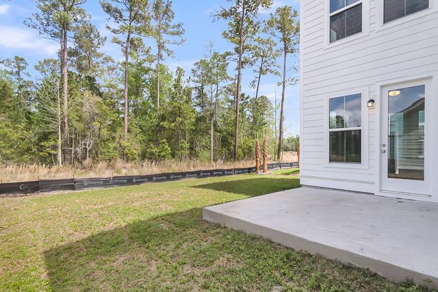 5 Tuggle Lane Drive, Ridgeville, SC 29472