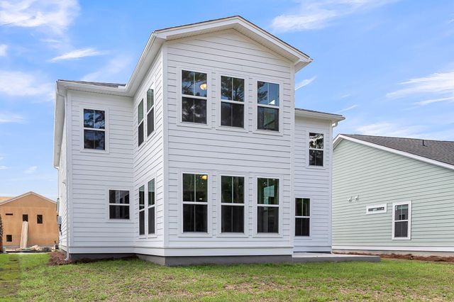 5 Tuggle Lane Drive, Ridgeville, SC 29472