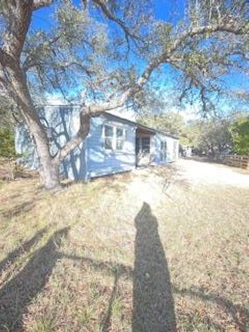 7371 Miller Creek Loop LOOP, Johnson City, TX 78636