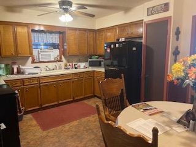 7371 Miller Creek Loop LOOP, Johnson City, TX 78636