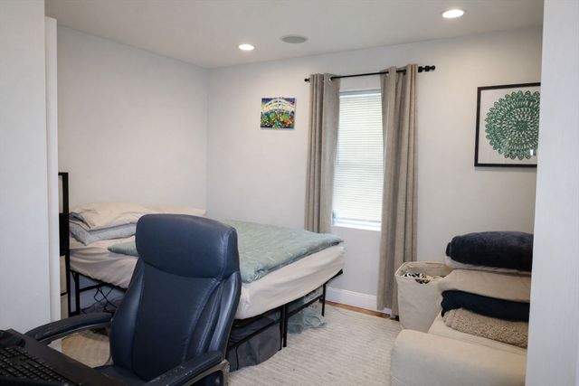 7 Jaques St, Somerville, MA 02145