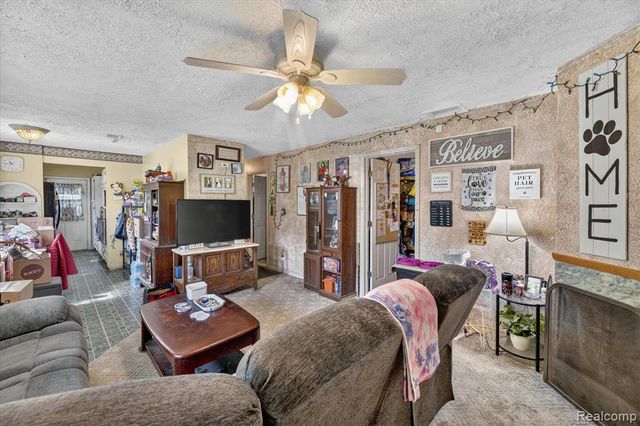 6260 Beth, Brighton, MI 48116