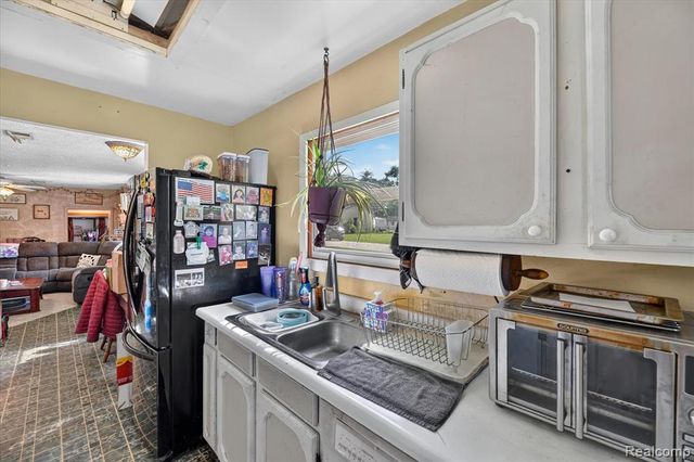 6260 Beth, Brighton, MI 48116