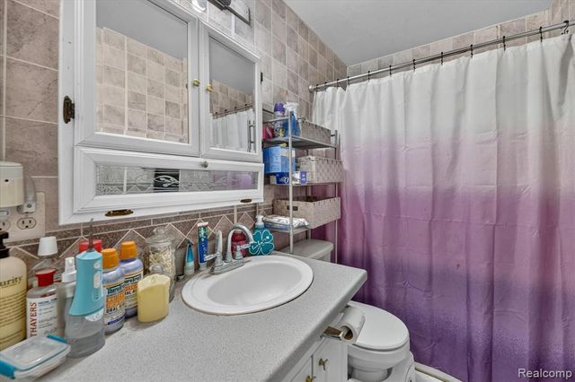 6260 Beth, Brighton, MI 48116