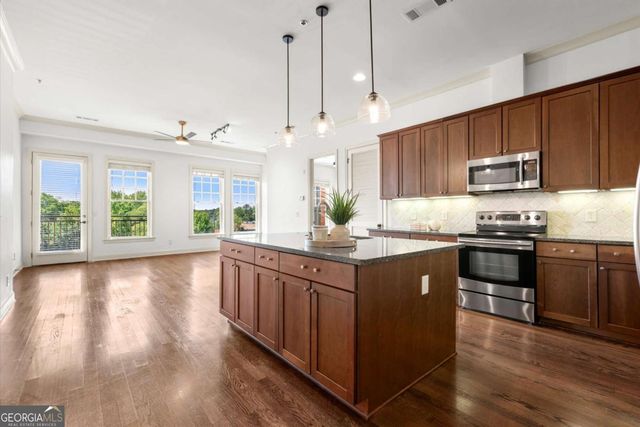 360 Chambers Street 305, Woodstock, GA 30188