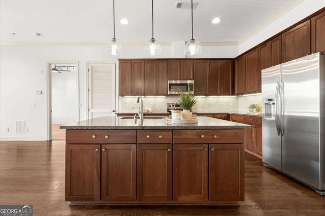 360 Chambers Street 305, Woodstock, GA 30188