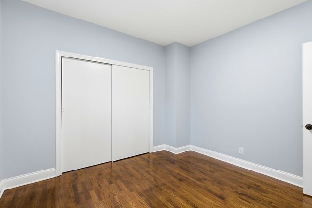 312 E 136th Street, Chicago, IL 60827