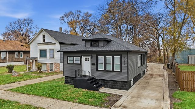 312 E 136th Street, Chicago, IL 60827