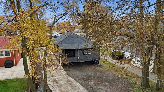 312 E 136th Street, Chicago, IL 60827