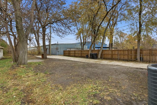 312 E 136th Street, Chicago, IL 60827