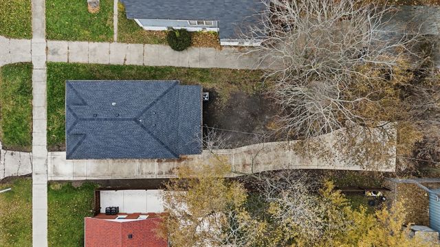 312 E 136th Street, Chicago, IL 60827