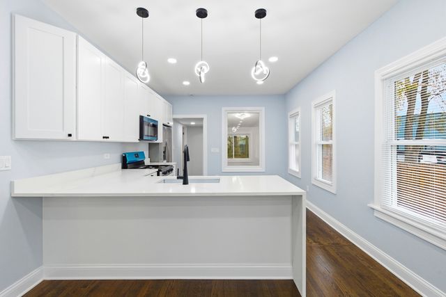 312 E 136th Street, Chicago, IL 60827