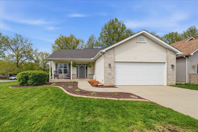 1938 Cory Lane, Chesterton, IN 46304
