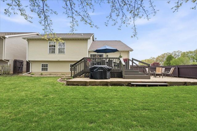 1938 Cory Lane, Chesterton, IN 46304