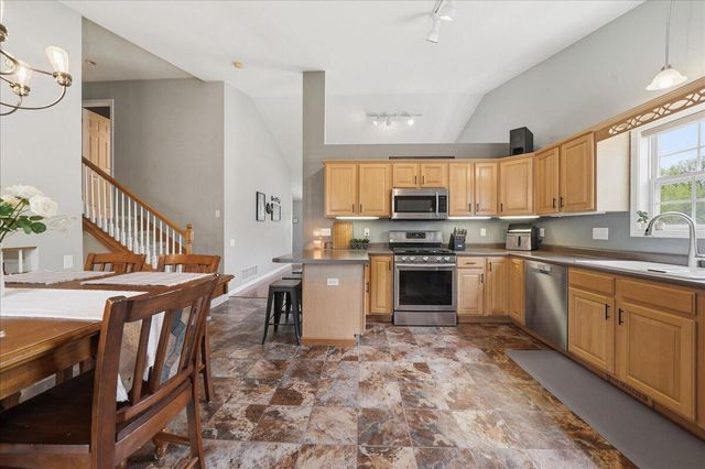 1938 Cory Lane, Chesterton, IN 46304
