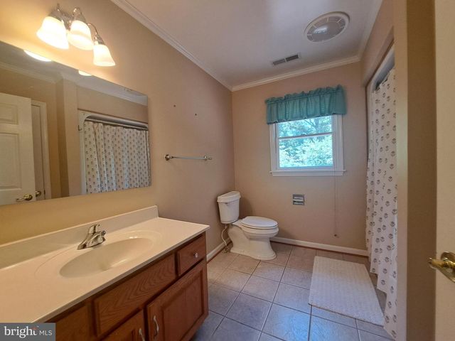 11 ROBERTS RD, Lewes, DE 19958