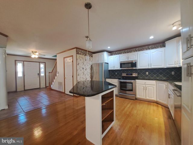 11 ROBERTS RD, Lewes, DE 19958