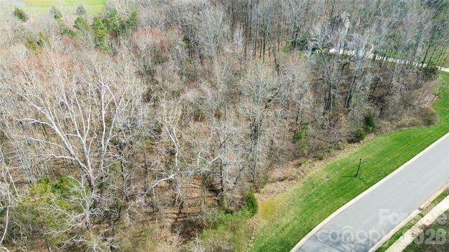 8206 Caliterra Drive, Charlotte, NC 28227