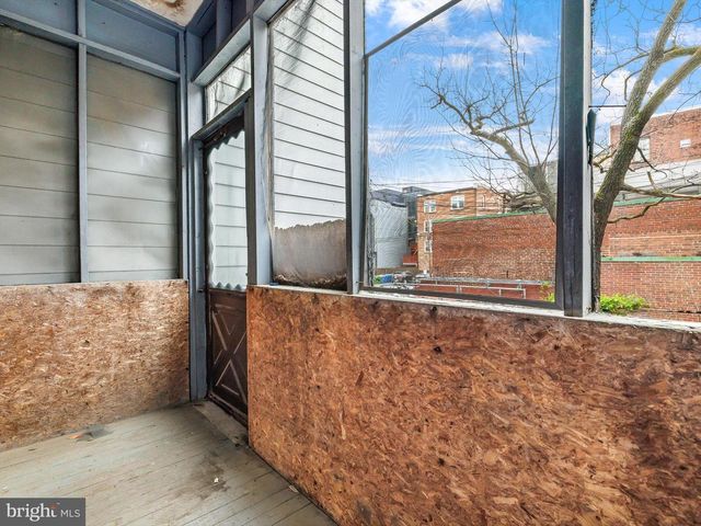 1474 HARVARD ST NW, Washington, DC 20009