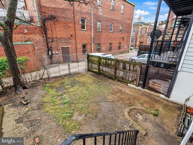 1474 HARVARD ST NW, Washington, DC 20009