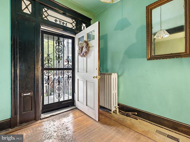 1474 HARVARD ST NW, Washington, DC 20009