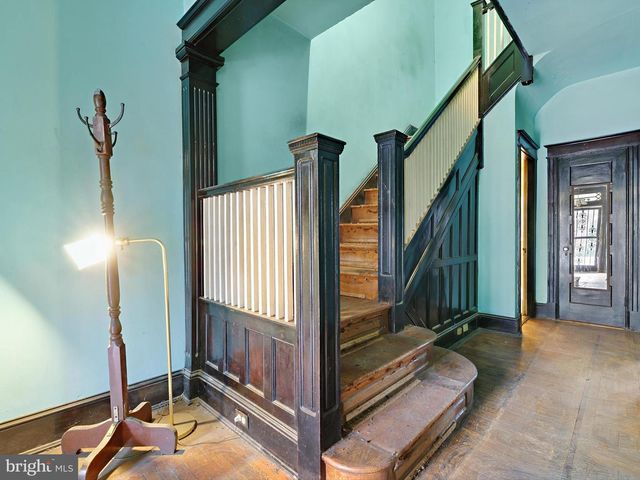 1474 HARVARD ST NW, Washington, DC 20009