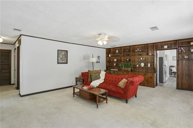 2491 Pasadena SE Place, Smyrna, GA 30080