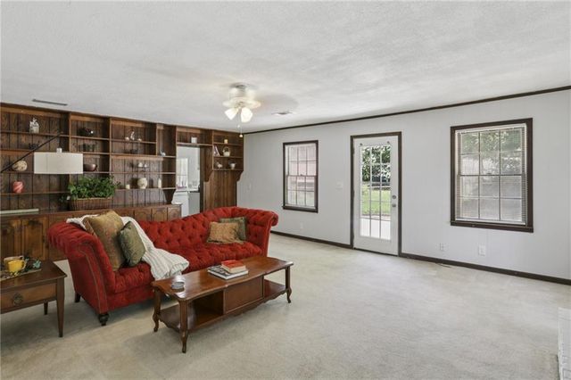 2491 Pasadena SE Place, Smyrna, GA 30080