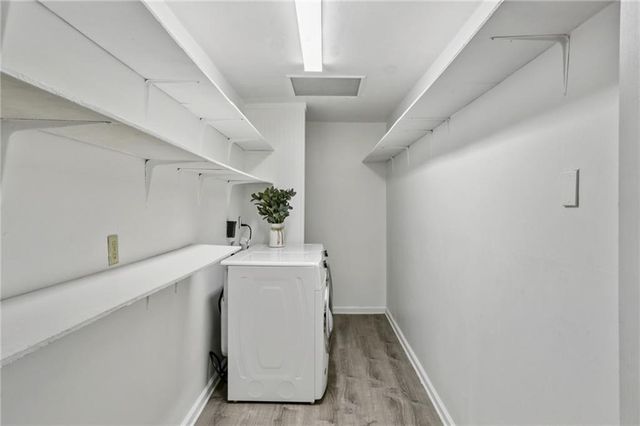 2491 Pasadena SE Place, Smyrna, GA 30080