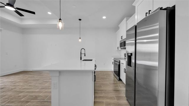 330 Gordon AVE S, Lehigh Acres, FL 33973