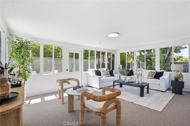13032 Earlham, North Tustin, CA 92705