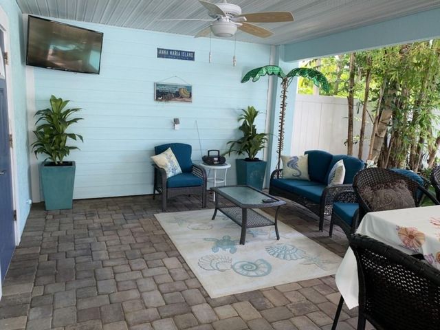 303 62ND STREET A, Holmes Beach, FL 34217