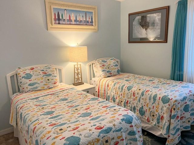303 62ND STREET A, Holmes Beach, FL 34217