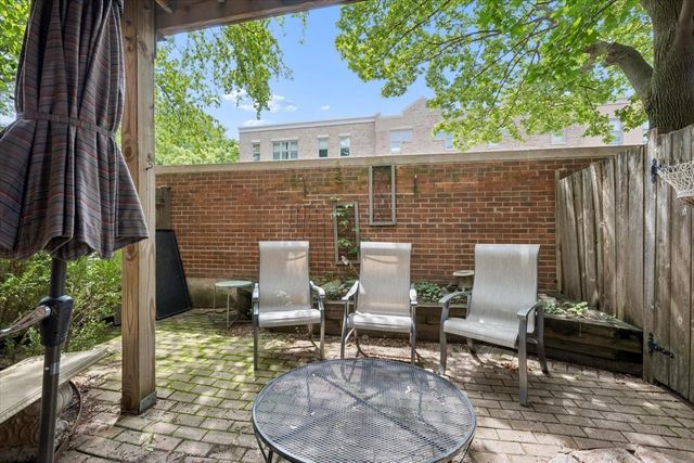 2304 N Lakewood Avenue 2304, Chicago, IL 60614