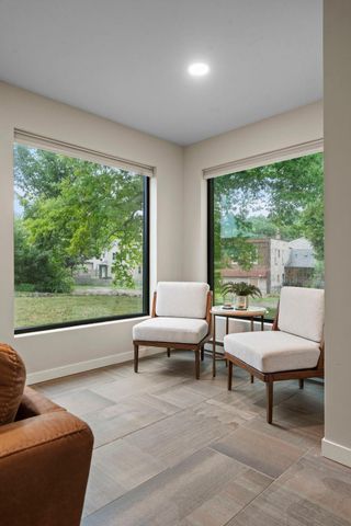 2434 Irving Avenue N, Minneapolis, MN 55411
