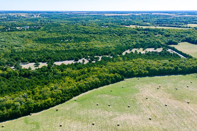 00 CR 3040, Bonham, TX 75418