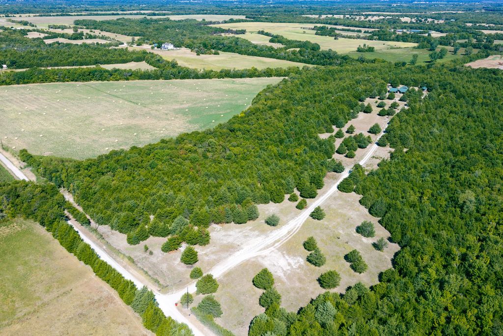 00 CR 3040, Bonham, TX 75418