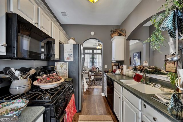 153 Birchwood Pass, Canton, GA 30114