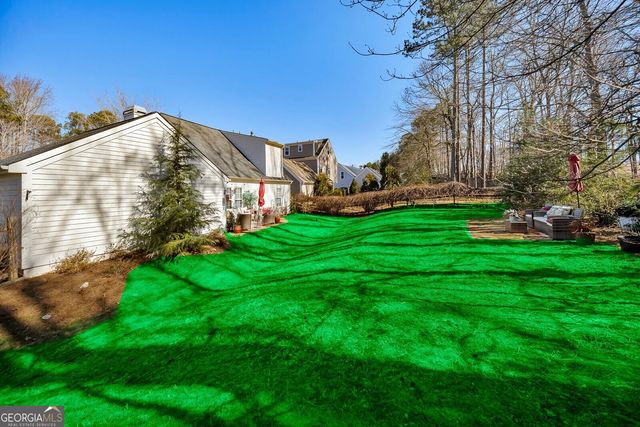 153 Birchwood Pass, Canton, GA 30114