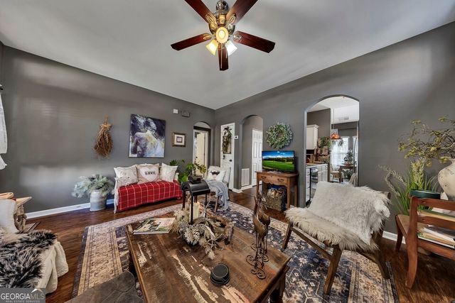 153 Birchwood Pass, Canton, GA 30114