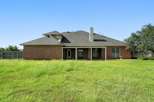 1318 Saddle Lakes Drive, Abilene, TX 79602