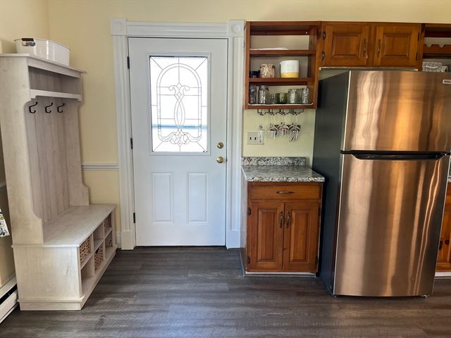 45 Church St A, Chelmsford, MA 01863