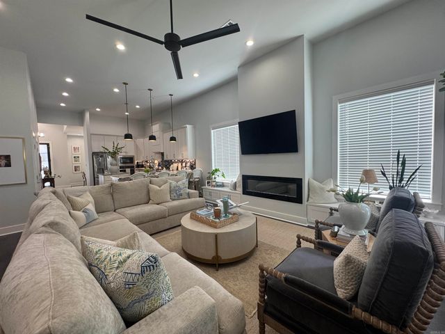 65 Saffron Circle, Little Rock, AR 72223