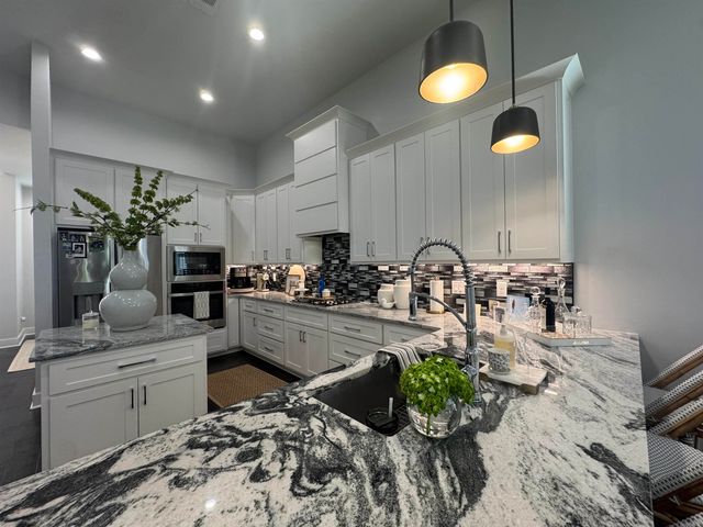 65 Saffron Circle, Little Rock, AR 72223