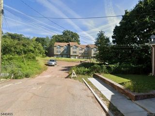 66 Newton Pl 18, Irvington Twp., NJ 07111