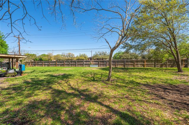 10822 Sagegulf Lane, Houston, TX 77089